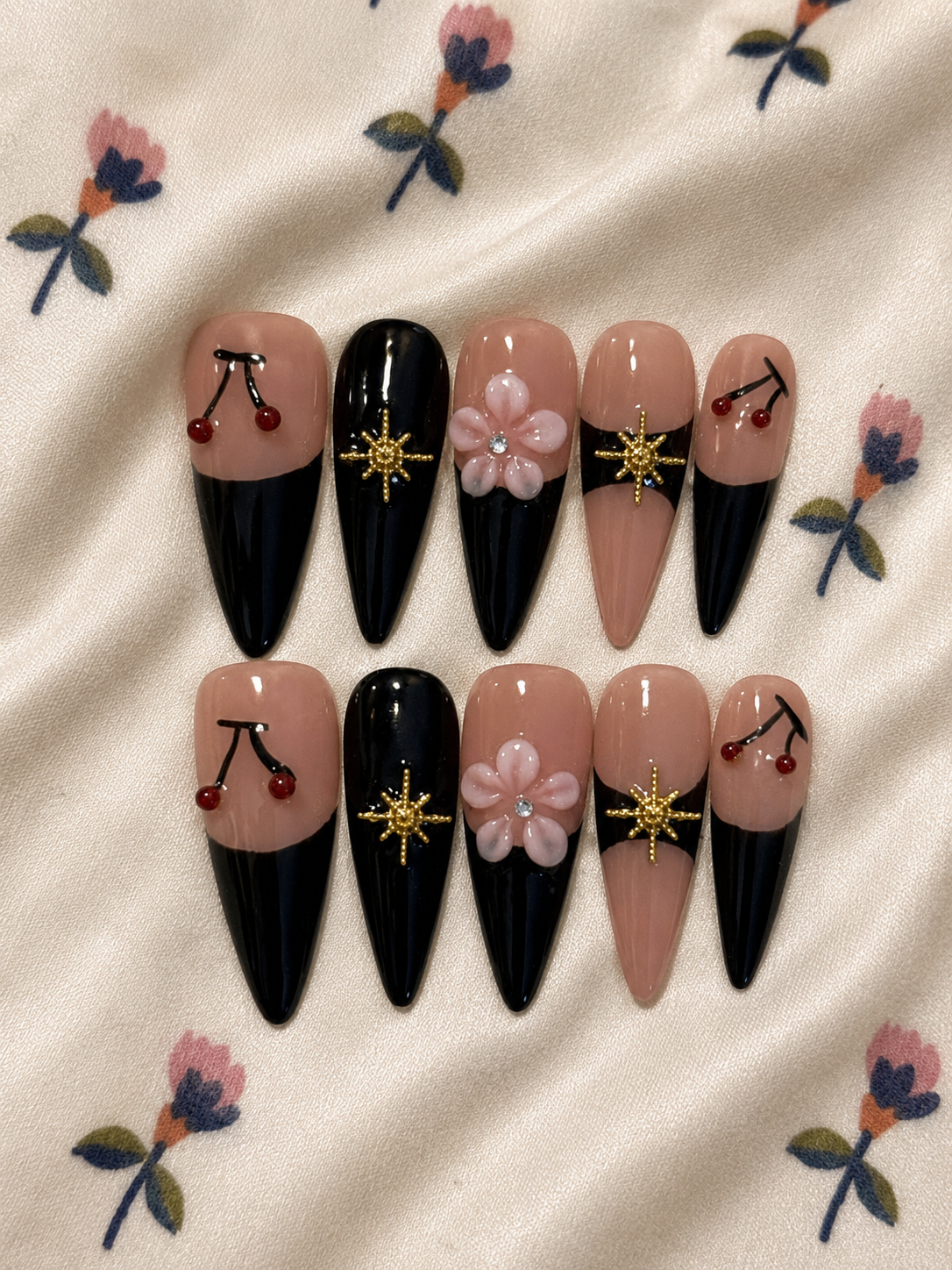 Stiletto nail set