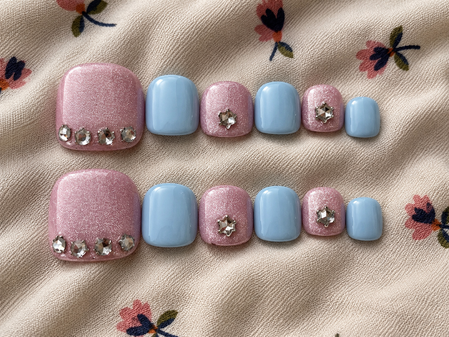 Toenail set