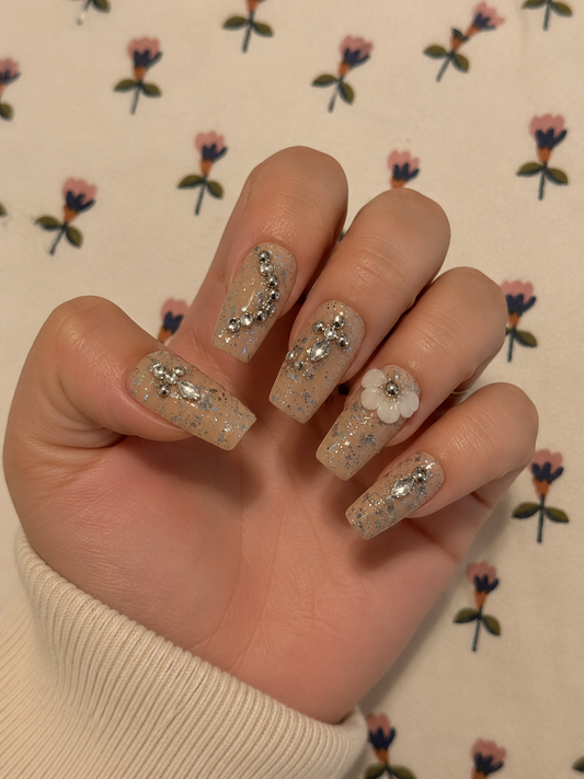 Square nail set
