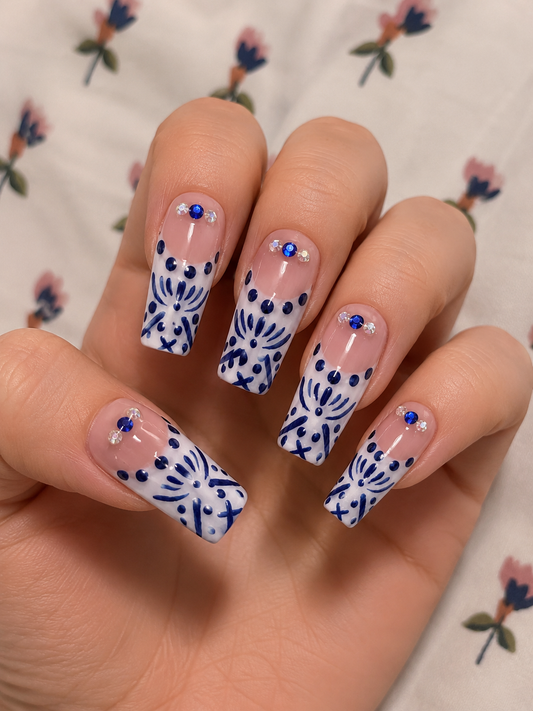 Square nail set