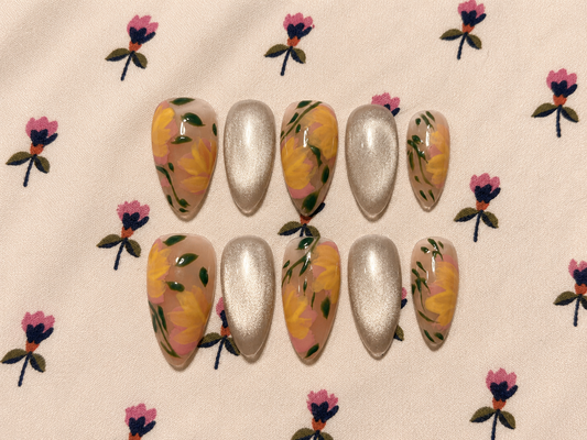 Almond nail set