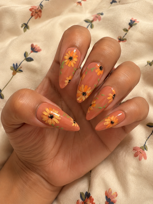 Almond nail set