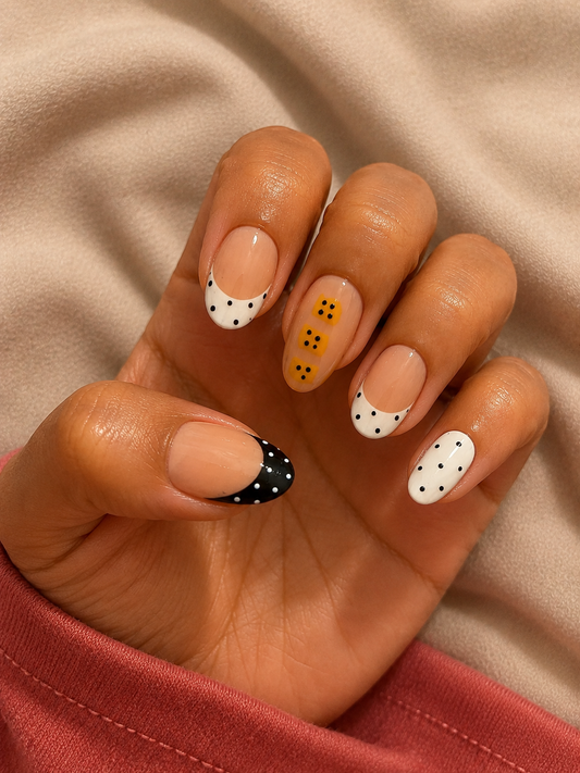 Almond nail set
